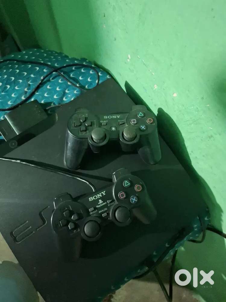 PS3 SLIM 500GB  GOOD CONDITION