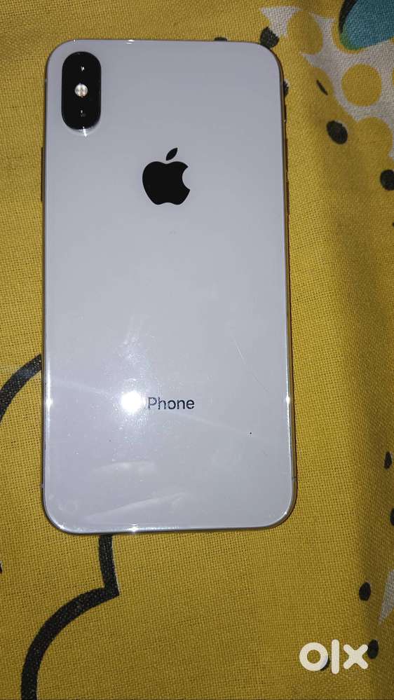 FULL TOP TINT CONDITION WITH ORIGINAL APPLE COVER