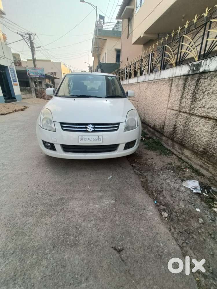 Swift Dzire VXI Petrol2011 85000 km Driven