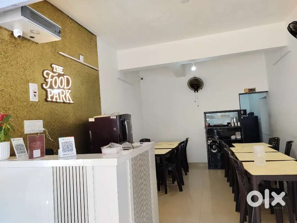 Manager , waiter , chinese cook , kitchen helper