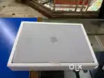 Apple macbook 16.2. inch M2  pro chip 16gb 512gb like new with box acc