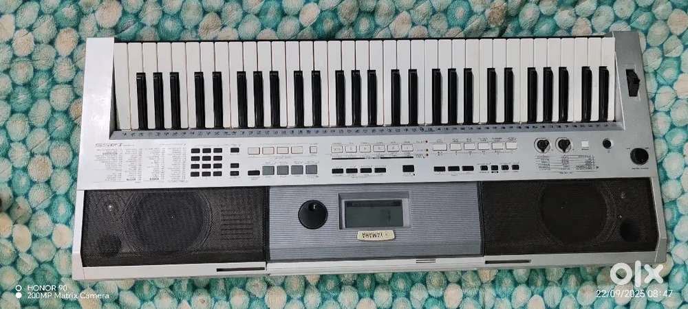 Yamaha 455 keyboard
