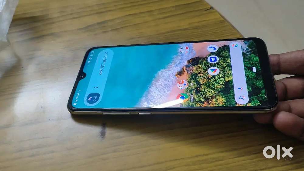 Mi A3 6gb RAM 128 GB + realme bluetooth headset, no scratches dent