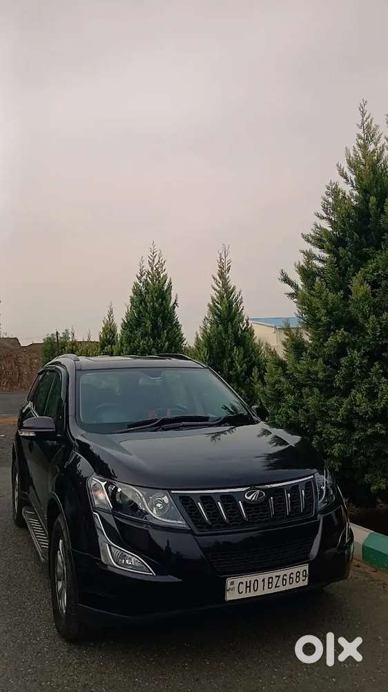 Mahindra XUV500 2016 Diesel 120000 Km Driven Good Maintainence