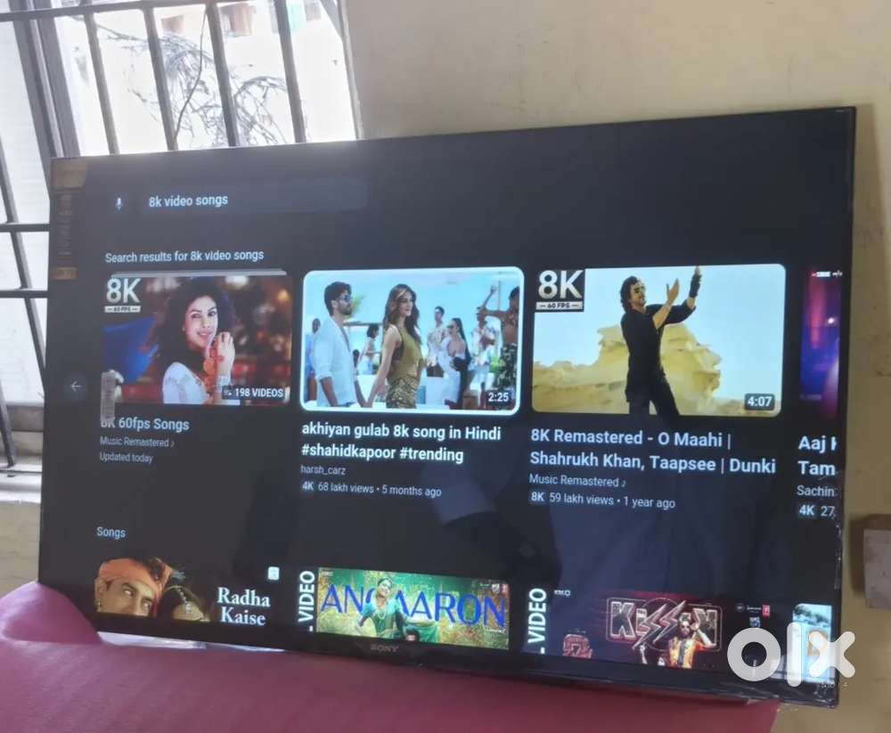 44 inch sony smart Android frameless oled 4k 3yr display waranty 15000