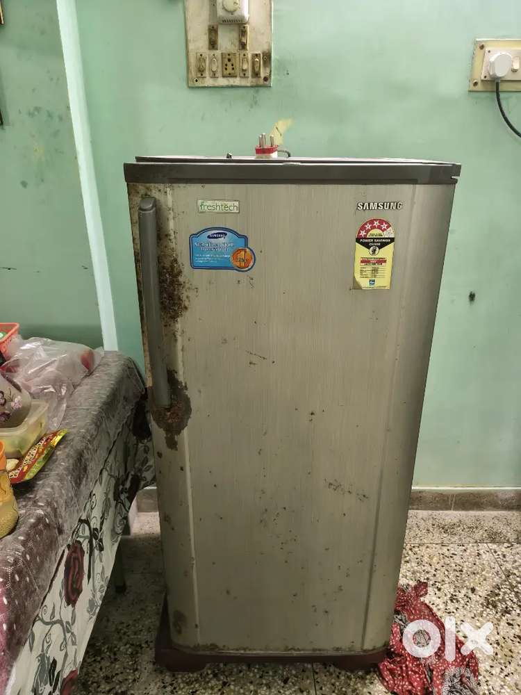 Samsung 180lit 4 star fridge
