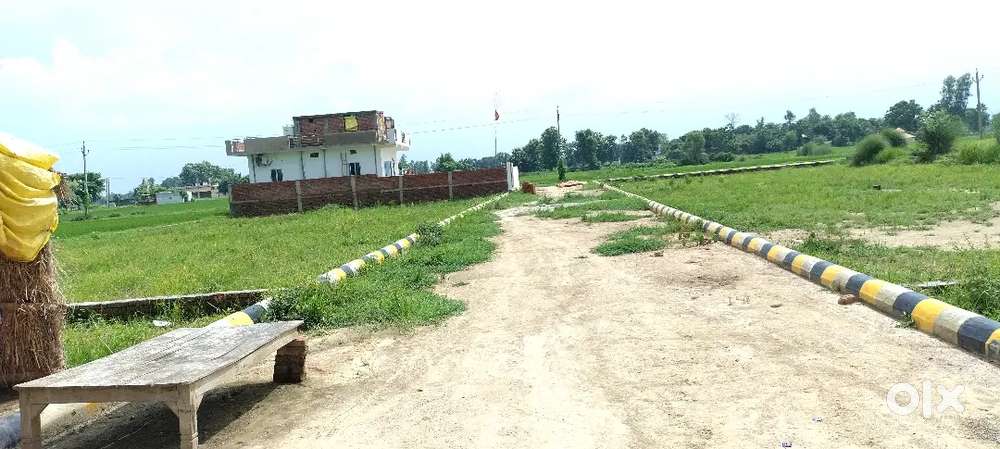 Gorakhpur kushmibazar ke pass plot kharide