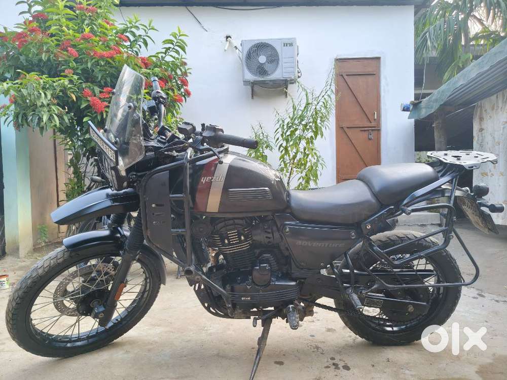 Yezdi Adventure 2023  24,500 km  Excellent Condition  Petrol