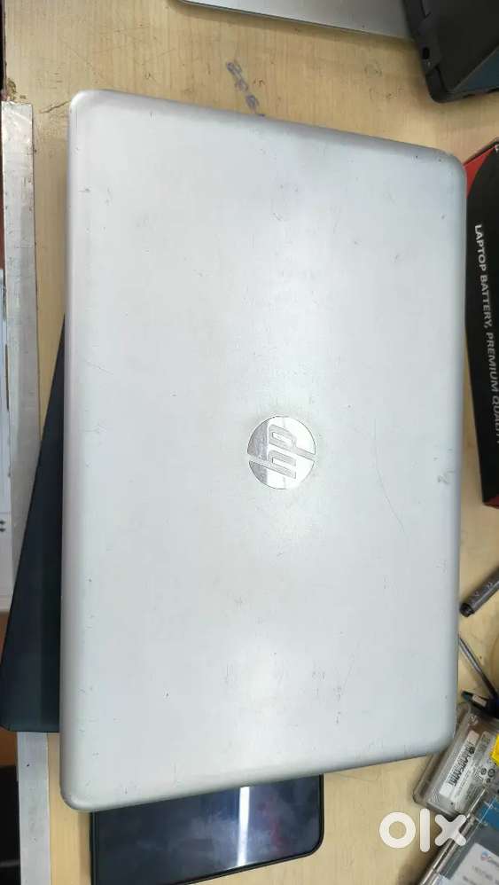 Hp i5 6th gen 8gb ram /1tb harddisk/2gb graphics