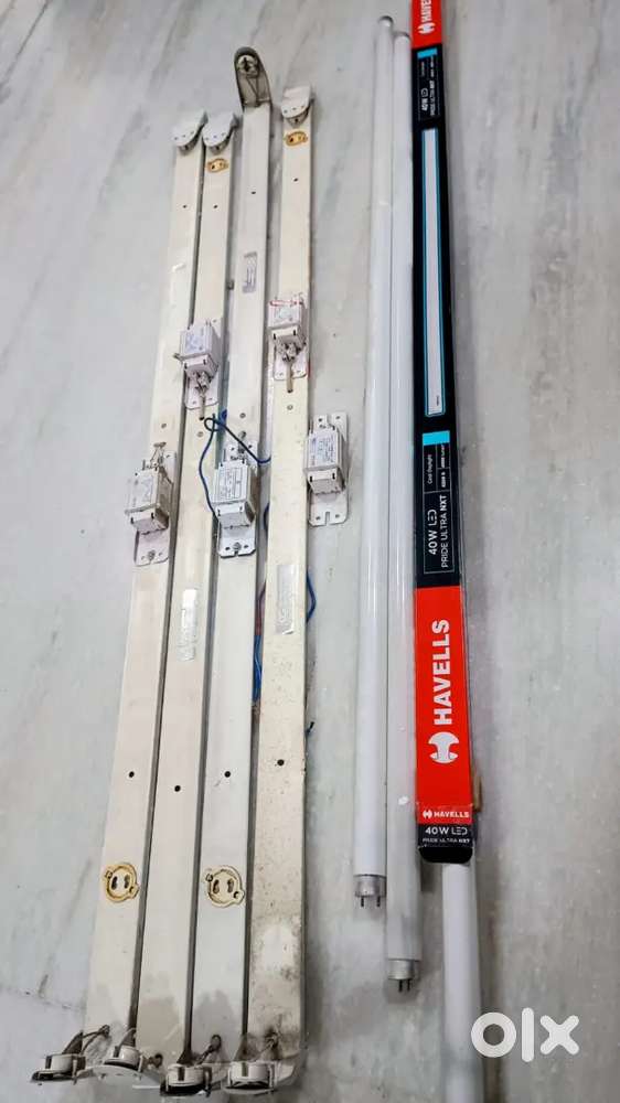 Tube lights with frames and chokes