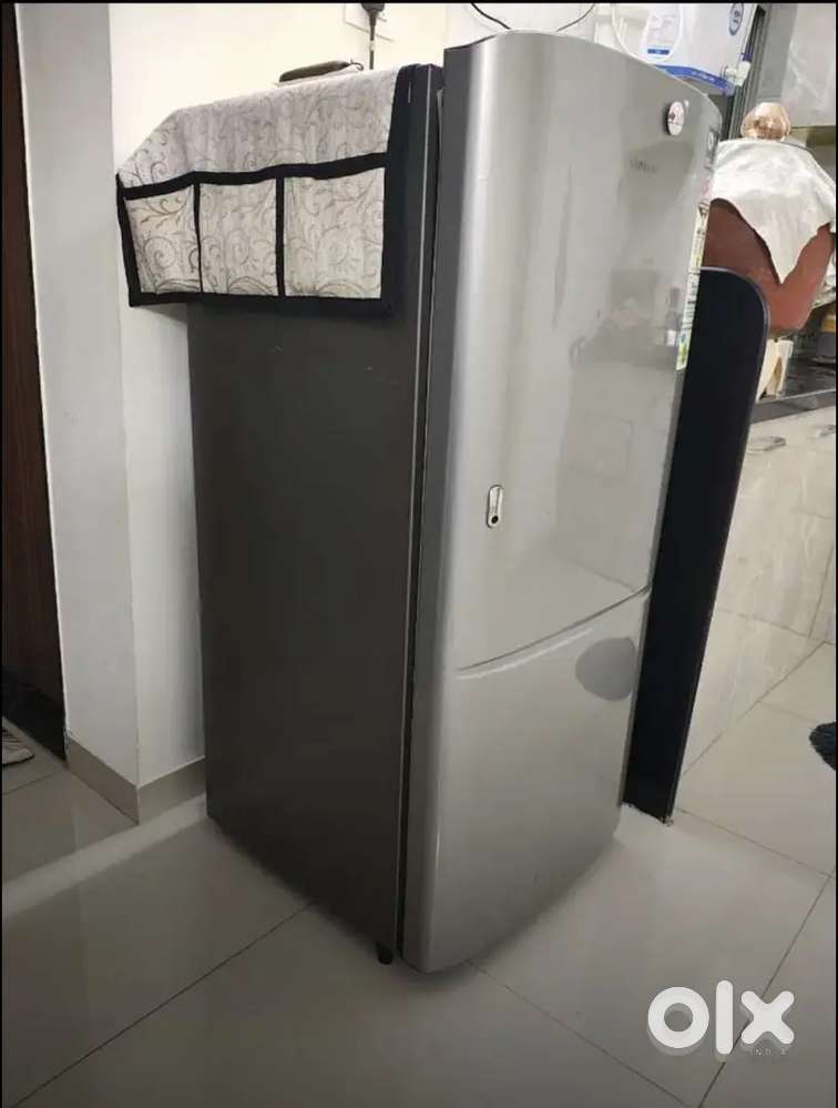 Fridge and Washing Machine for sale