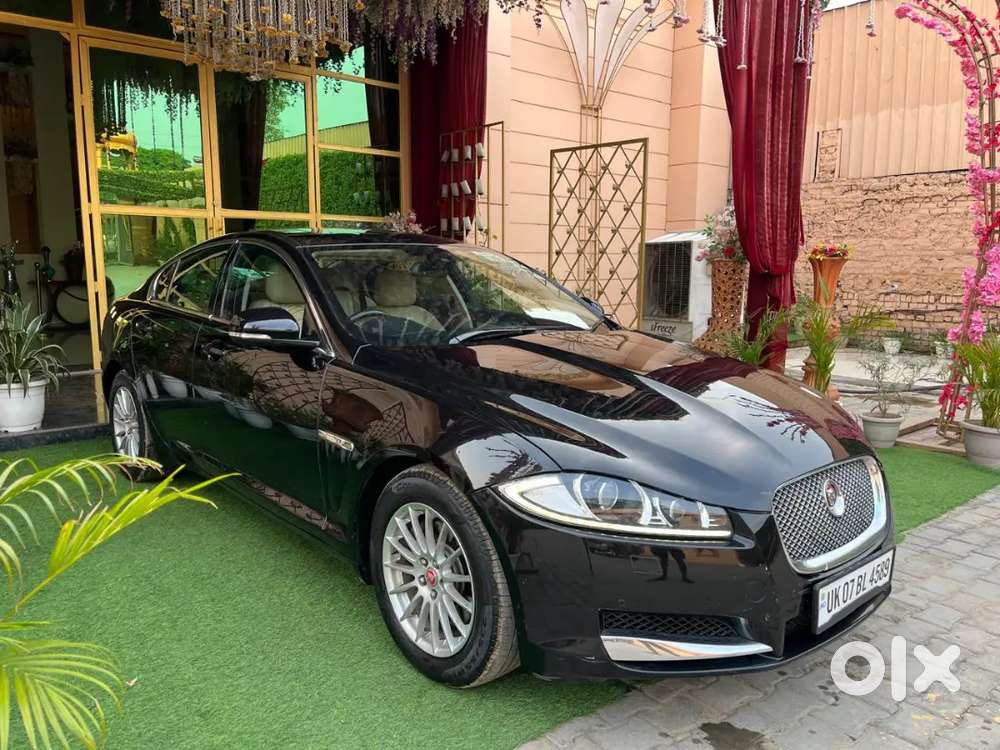 Jaguar XF 2015 Diesel 79000 Km Driven