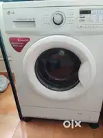 Front Load Washing Machine