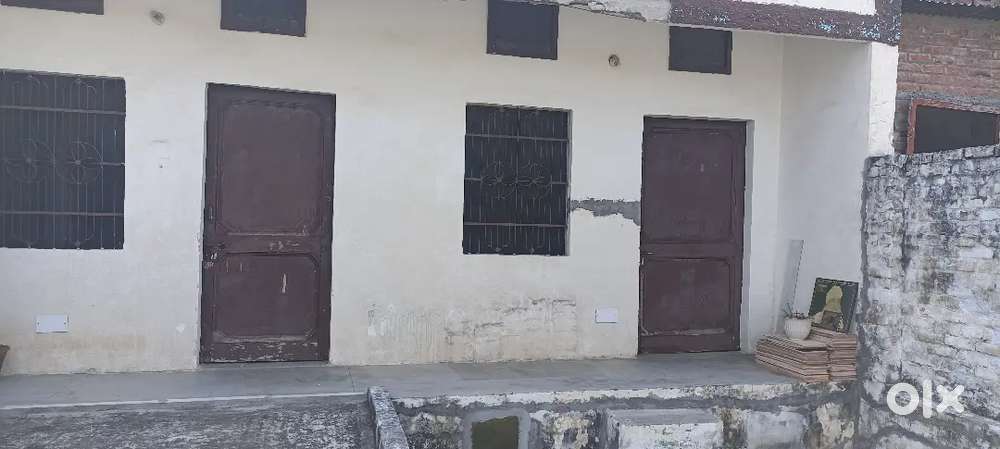 2 rooms available for rent