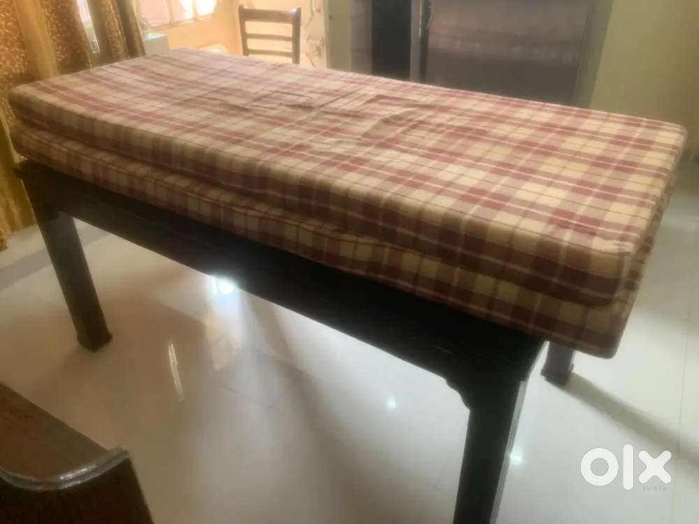 Double bed mattref