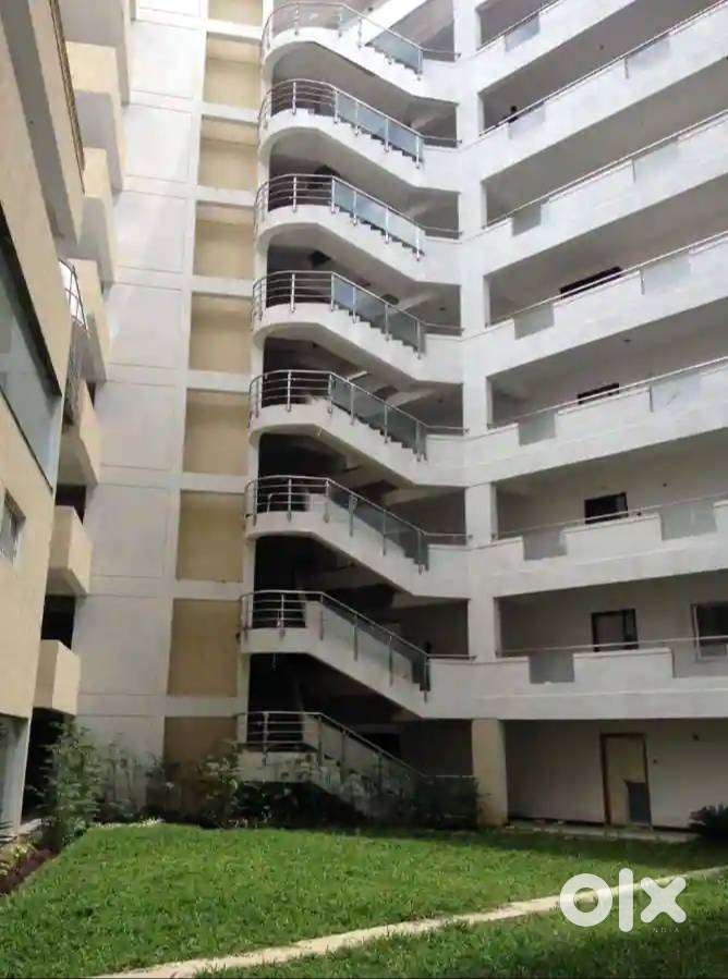 #APARTMENT #FOR #SALE @1323 SQFT @ 2 BHK FLAT @ 89 Lakhs