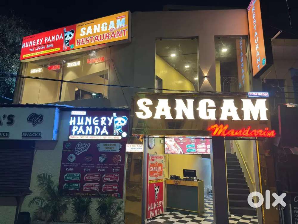 Restaurant Captain and Waiter