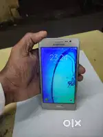 Samsung galaxy ON5  4G mobile sale good working condition