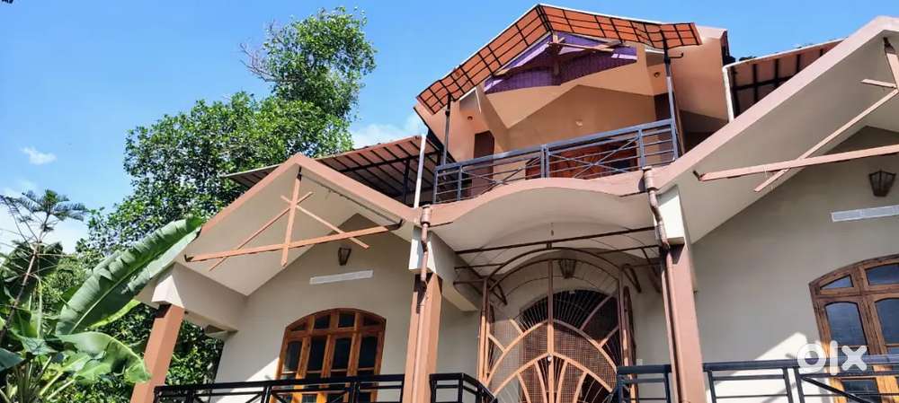 6 BHK 3 floor apartment for sale