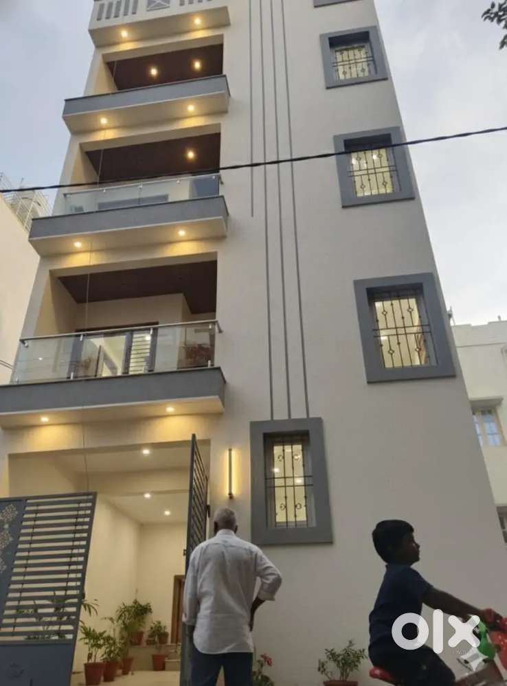 BDA 20X30 BUILDING FOR SALE