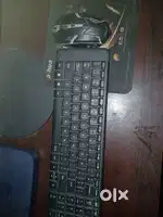 I want sell my PC urgently for new one with table set