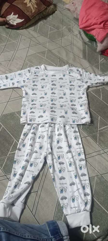 Lot item baba suit