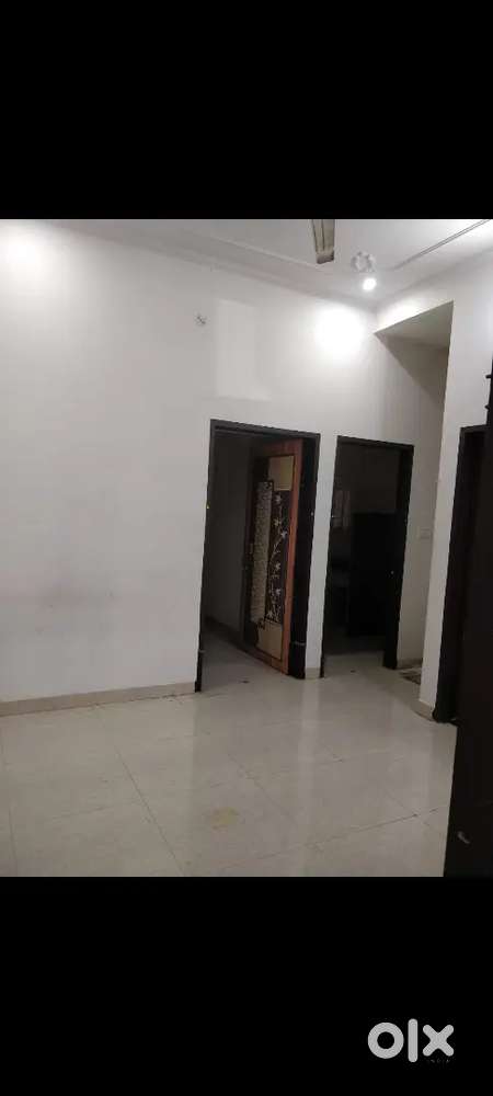 Ground floor portion available for vegetarian family