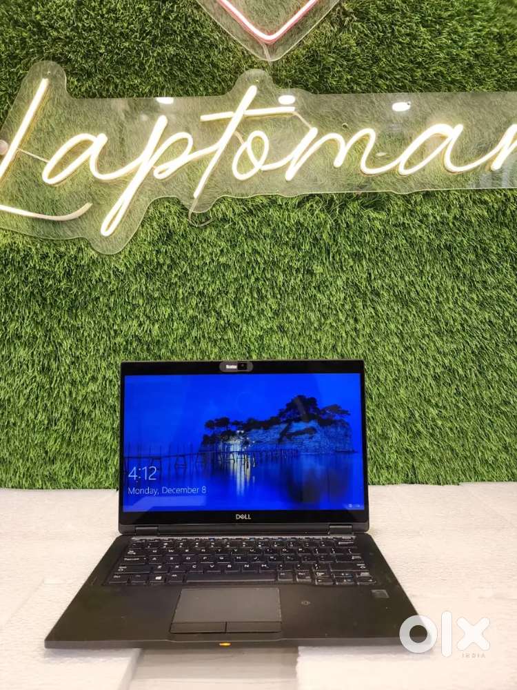 Slim And 2 in 1 Laptop Dell Latitude 7389 i7-7th Gen 16GBRAM 256GB SSD
