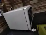 Samsung Microwave Oven – Reliable & Fully Working  Lightly Used