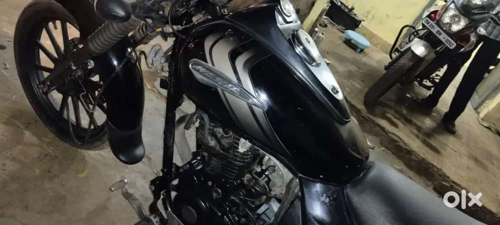 Bajaj Avenger 180cc self alloy Disk at