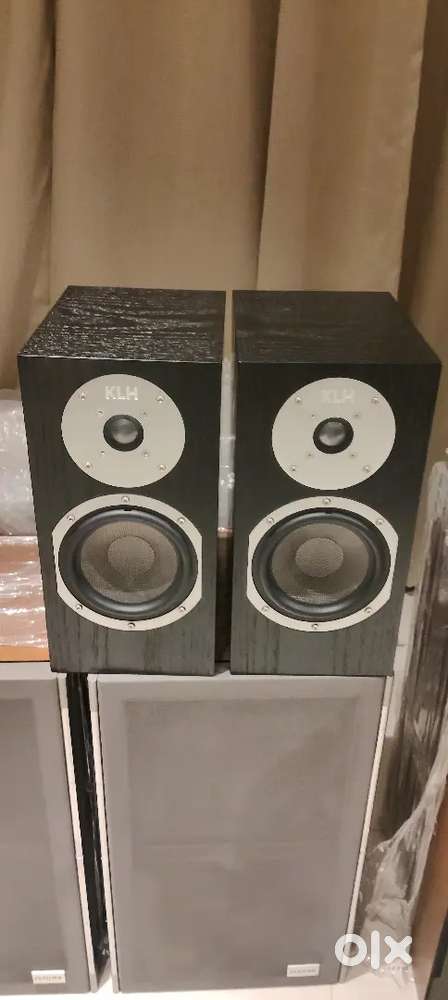 Klh bookshelf speakers