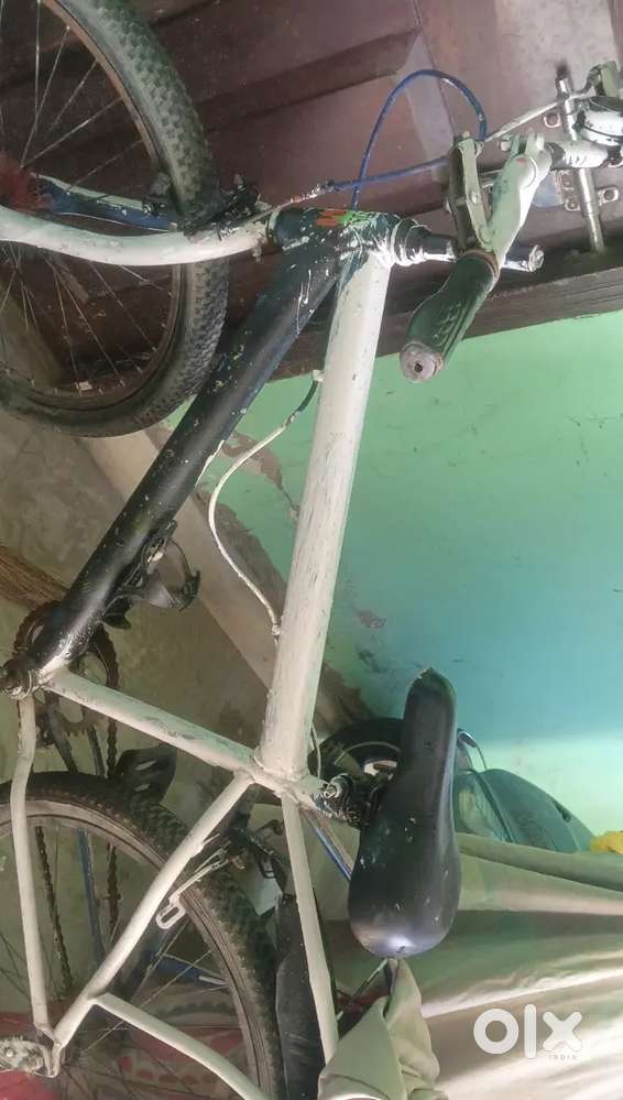 Aditya Jaiswal cycle bech rahe hain 1 Saal cycle Ho Gaya bechna chahte