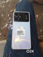 I need urgent money so I am selling my phone