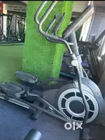 Crest fitness Cross Trainer