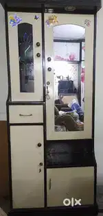 Dressing table