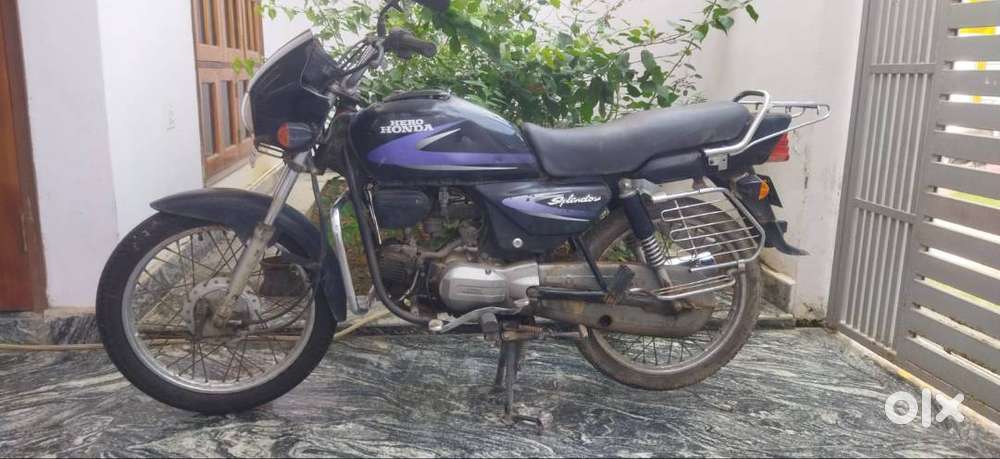 Splendor Plus in good condition for Sale in Lucknow