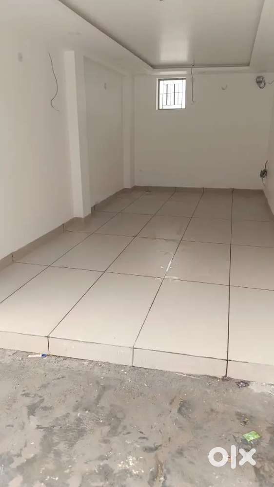 Fully furnished shop in channi