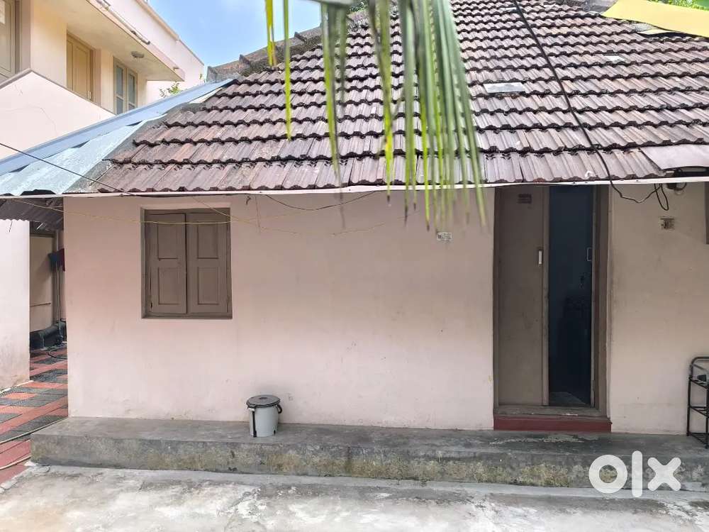 Tiled roof house portion for rent