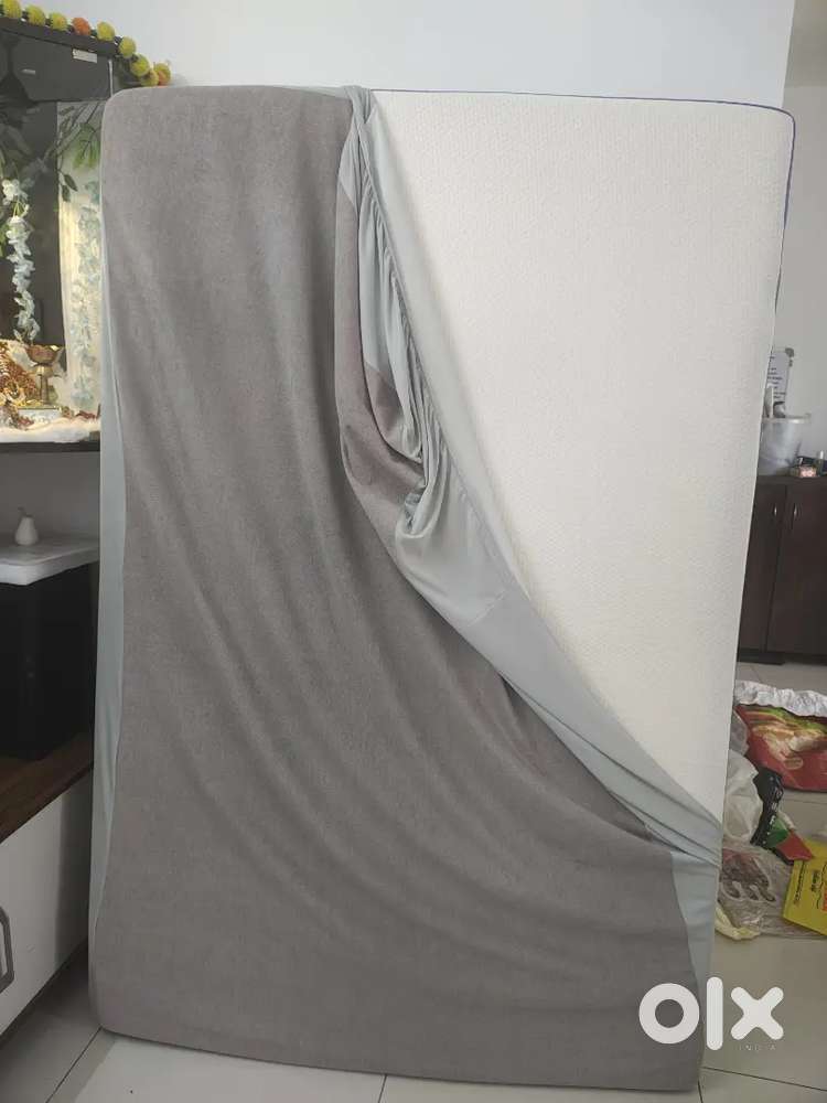 Wakefit Dual Comfort 72 inch X 48 inch X 6 inch mattress