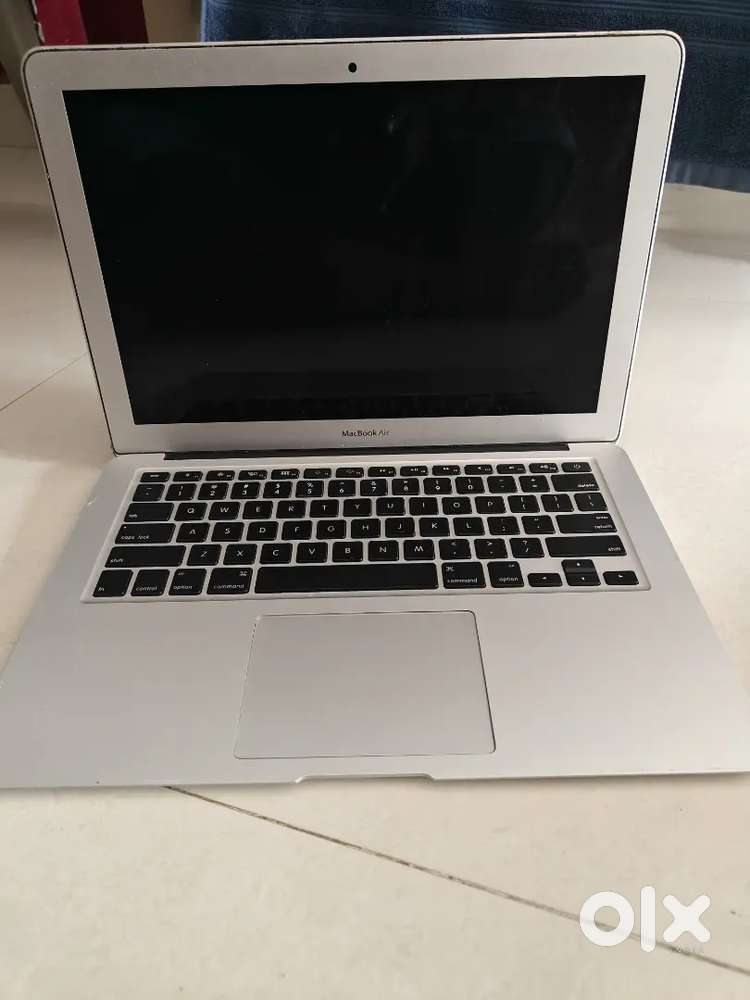 Macbook air 2014 4gb ram 512 ssd dead laptop