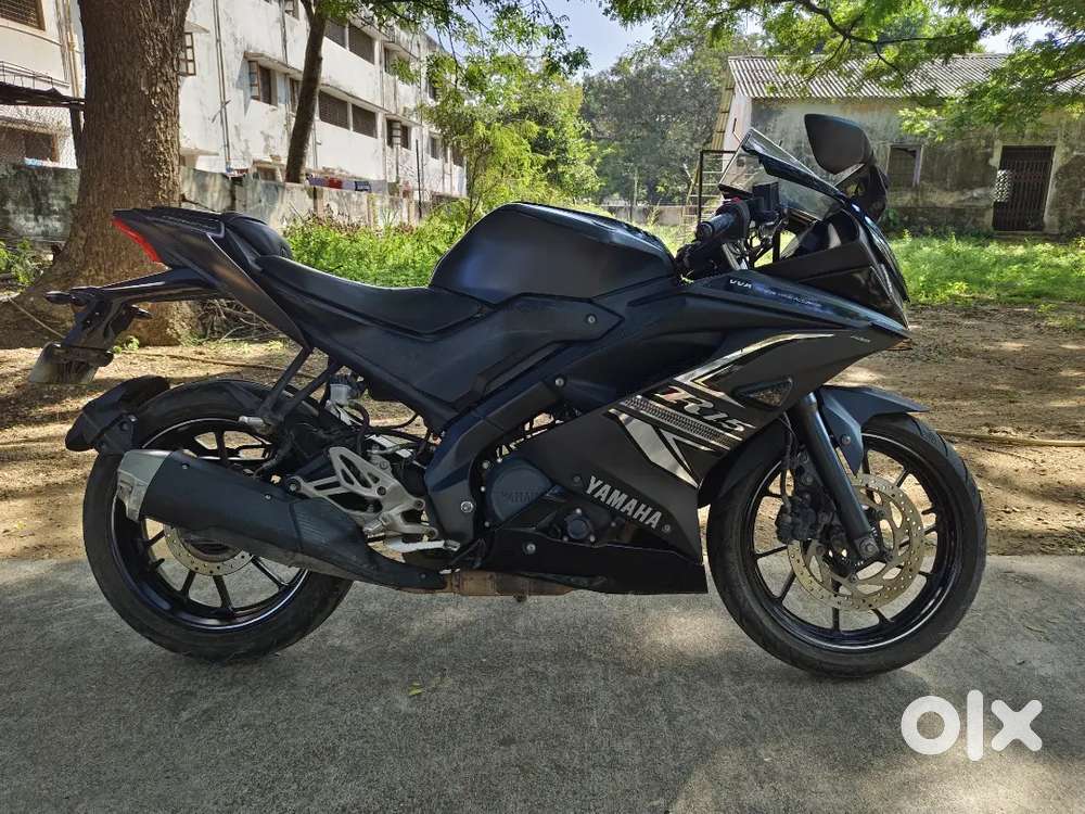 YAMAHA R15 V3 MAT BLACK 2021 MODEL BS6