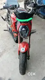 Revolt RV400