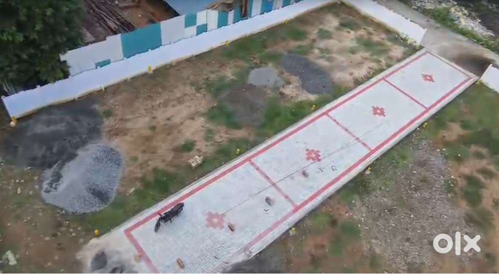 Plots back side of DLF IT Park