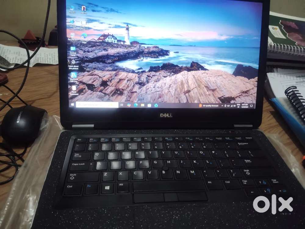laptop (Dell ,Hp)