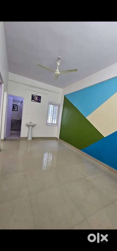For sale: Urgent! 1BHK flat near People's Mall, Ayodhya Bypass, Bhopal