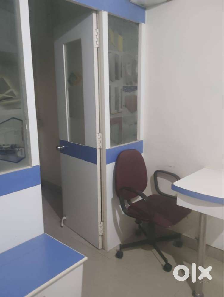 Commercial office on rent