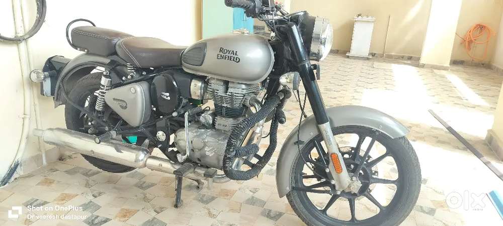 Royal Enfield classic gunmetal grey BS-6 engine