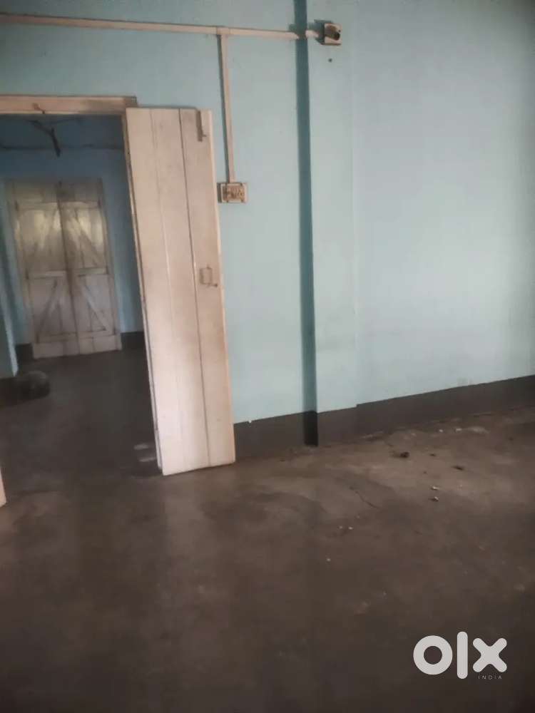 Rent room (Borpather near kathia Baba mandir )