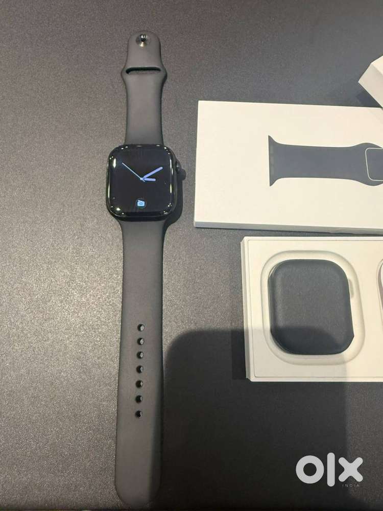 APPLE WATCH SERIES 10 (GPS)