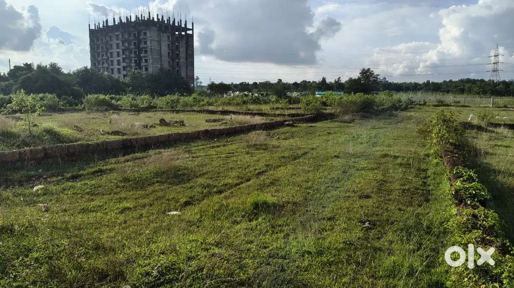 Sum Hospitals to only 4 klmtr distance Ghangapatna plot for sale.